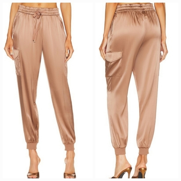 ❤️ NWT! CAMI NYC × REVOLVE SILK / SATIN ELSIE HIGH RISE CARGO JOGGERS, XS - Picture 1 of 13